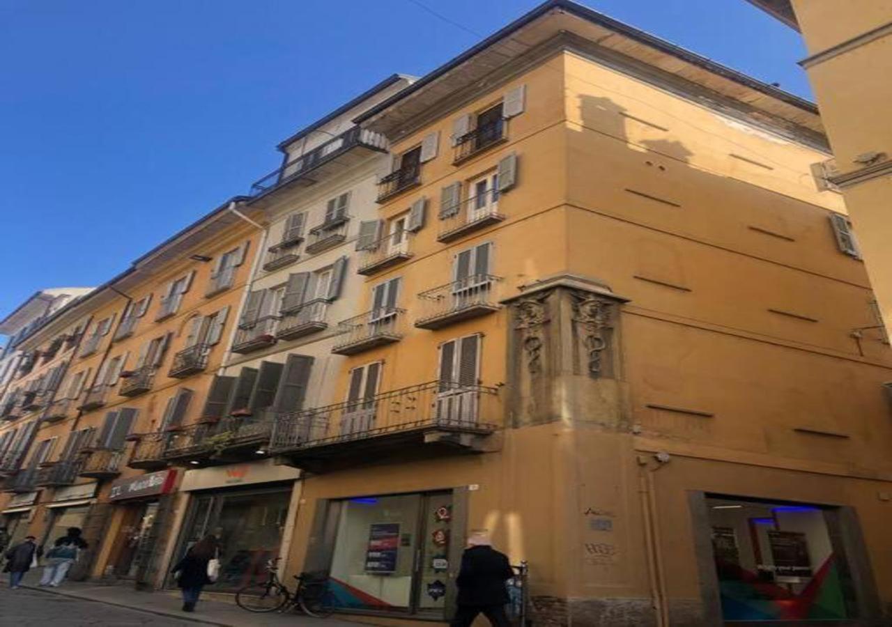 Casa Del Vicolo, Nel Cuore Della Pavia Storica Exterior photo